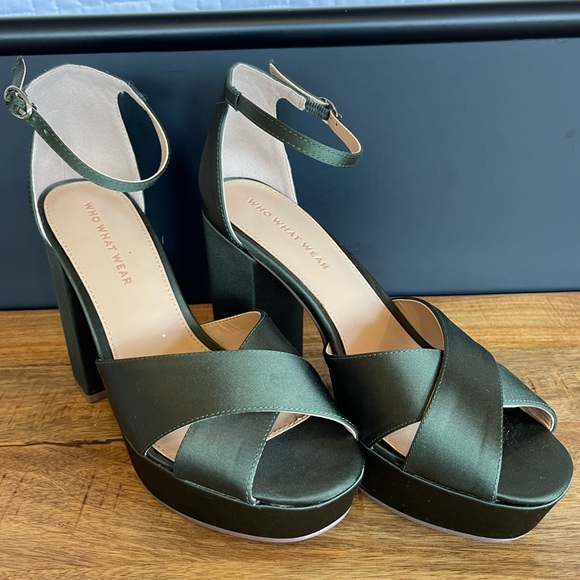 NWOT Who What Wear Green platform sandals - Picture 1 of 5